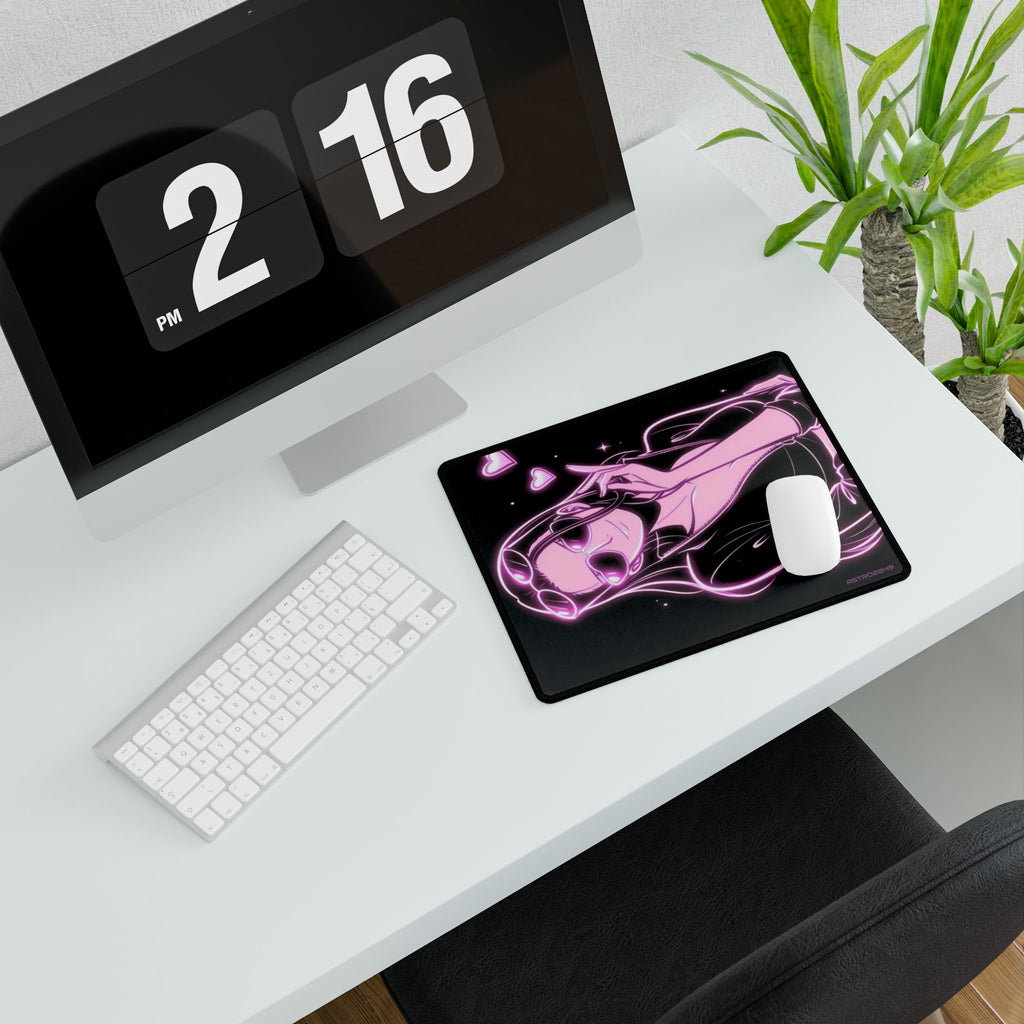 ONE PIECE - Nico Robin - Stylish Anime Desk Mat, Gaming Mouse Pad, Decorative Workspace Accessory, Personalized Office Gift
