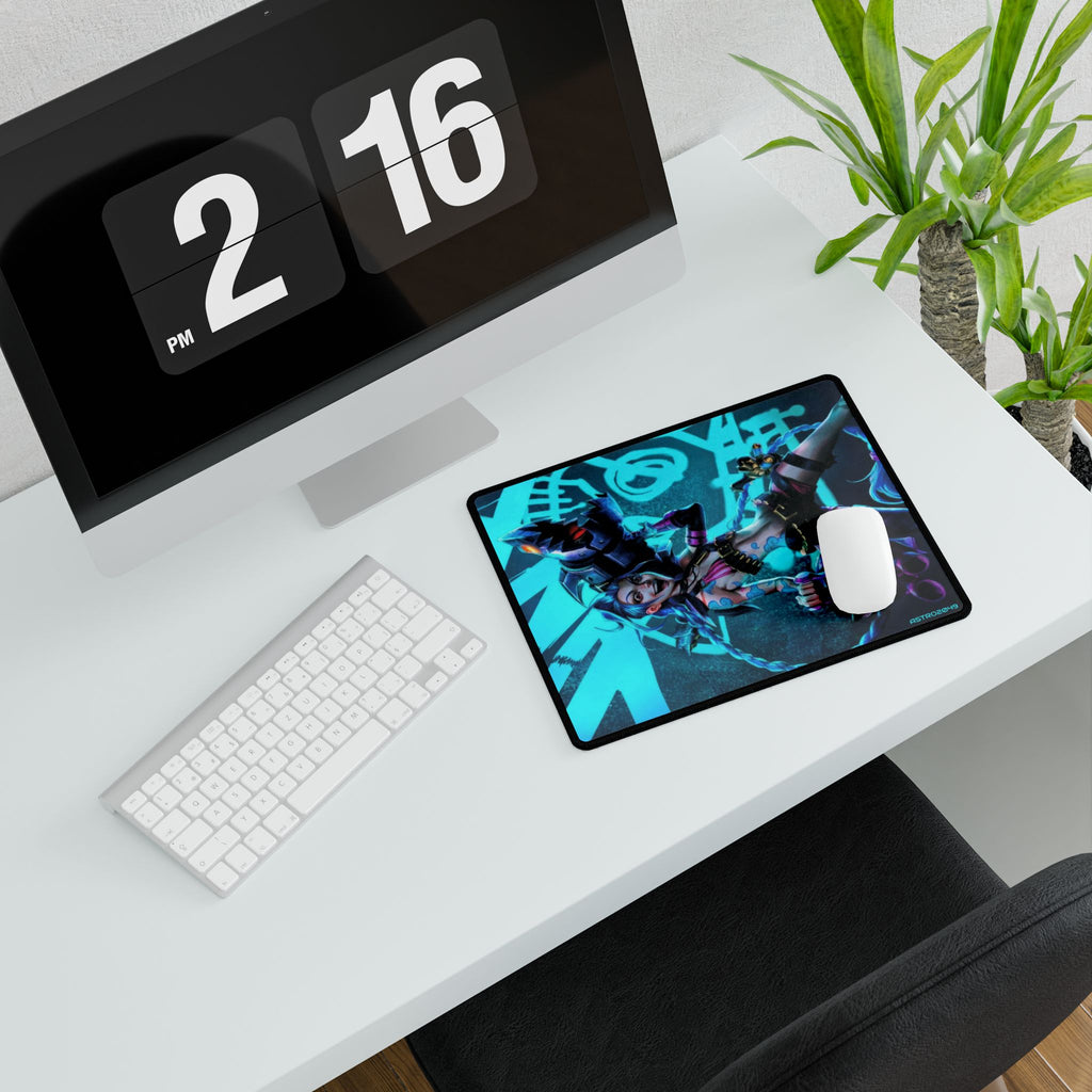 League of Legends - Arcane: JINX - Gaming Desk Mat, Custom Mouse Pad, Desk Accessories for Gamers, Large Mouse Pad, Office Decor