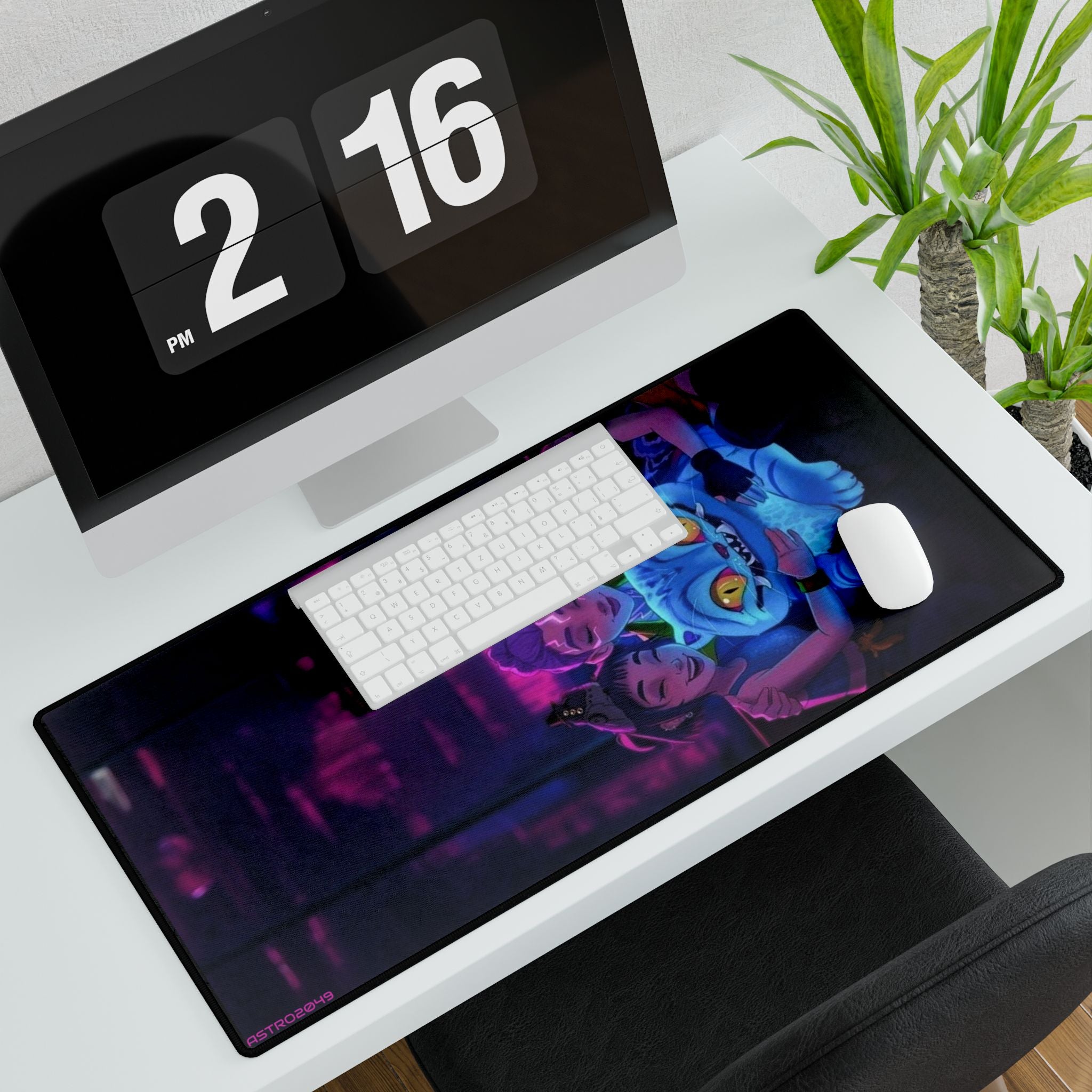 KPop Demon Hunters - HUNTRIX - Vibrant Desk Mat for Gamers, Colorful Mouse Pad, Gaming Desk Accessory, Decorative Office Mat, Fun Desk Decor
